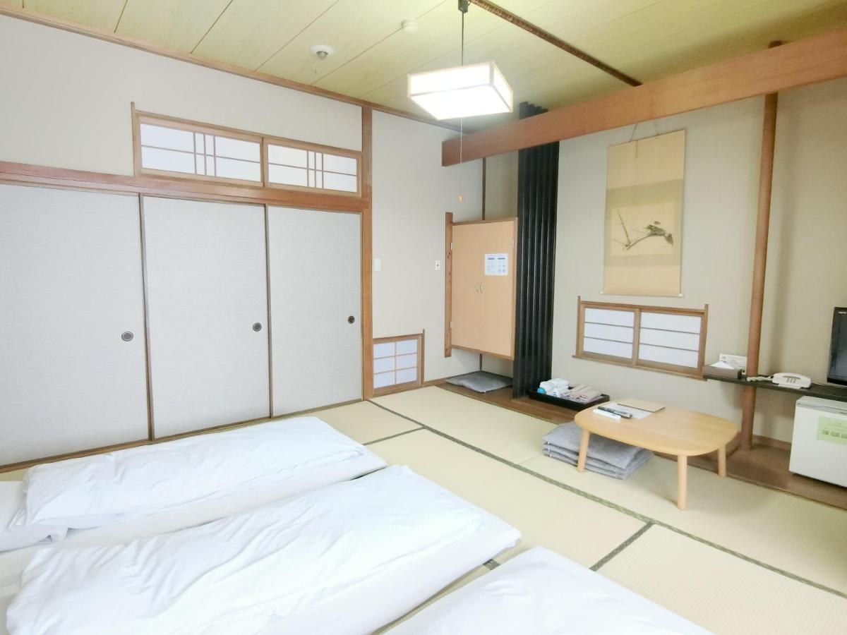 Nogami Honkan Beppu Rom bilde