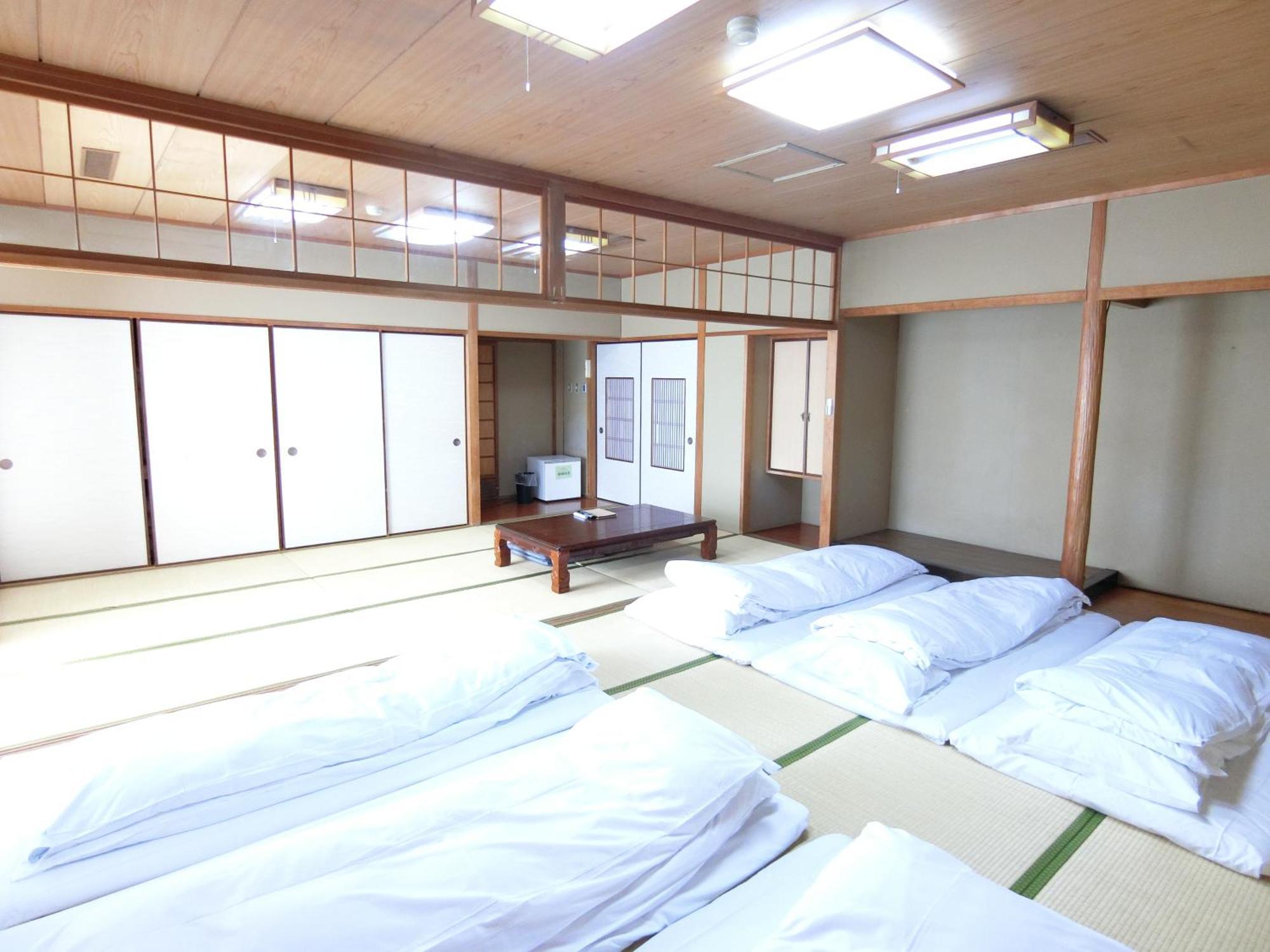 Nogami Honkan Beppu Rom bilde